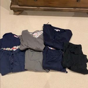 Koi scrubs xs/ small